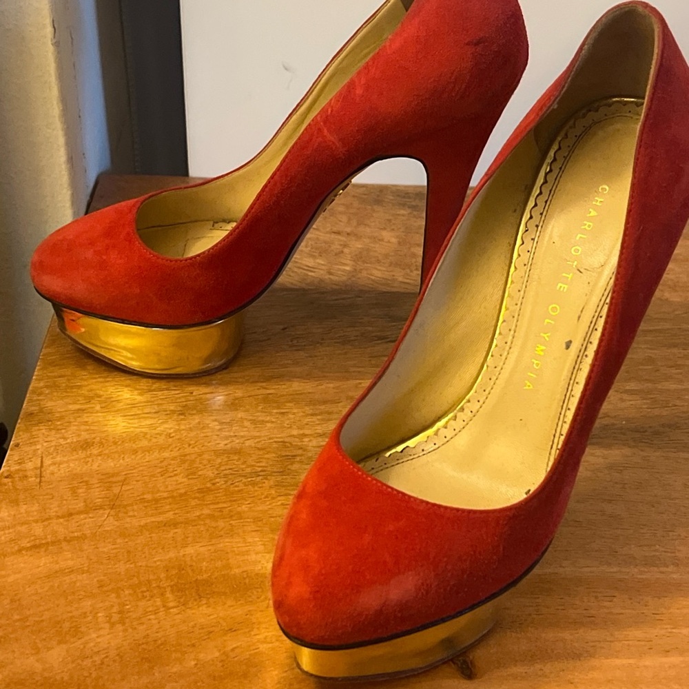 Charlotte Olympia - Vero Cuoio Red Suede Heels with Gold Platform